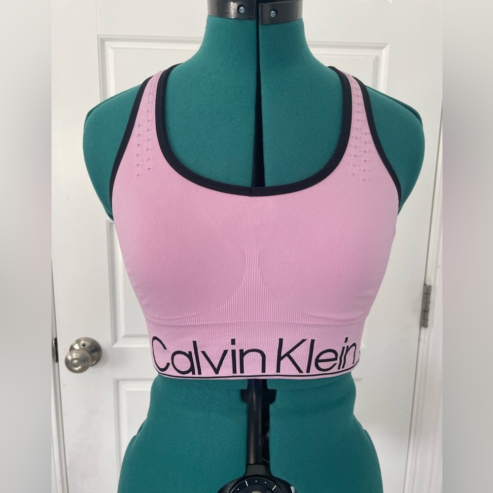 Calvin Klein Sports Bra Womens Pink Racerback Performance Activewear Workout